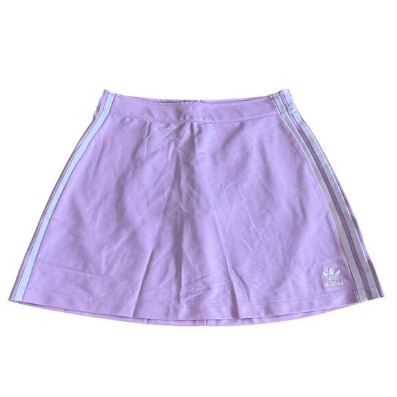 ADIDAS Adicolor 3-Stripes Mini Skirt in lilac NEW Size small - Picture 4 of 15